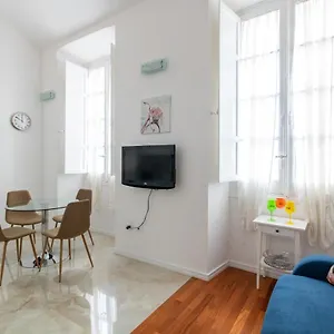Apartment Hc Claudia, Cagliari