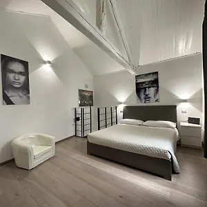 Apartment My Exclusive Cavour Loft Da Sogno A, Cagliari