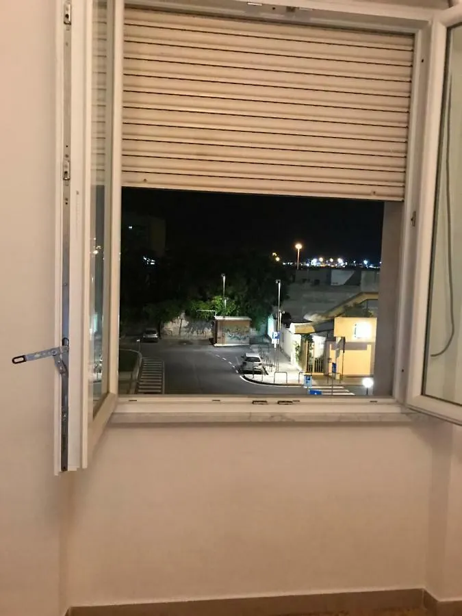 Centrum Rooms Κάλιαρι
